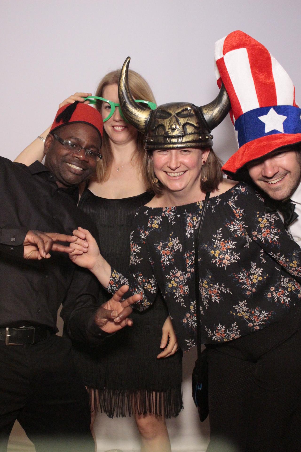 Danielle’s 40th birthday | View more photos from the event at gallery.myphotoboothexperience.co.uk/u/MyPhotoBoothExperienceLtd/Danielle’s-40th-birthday